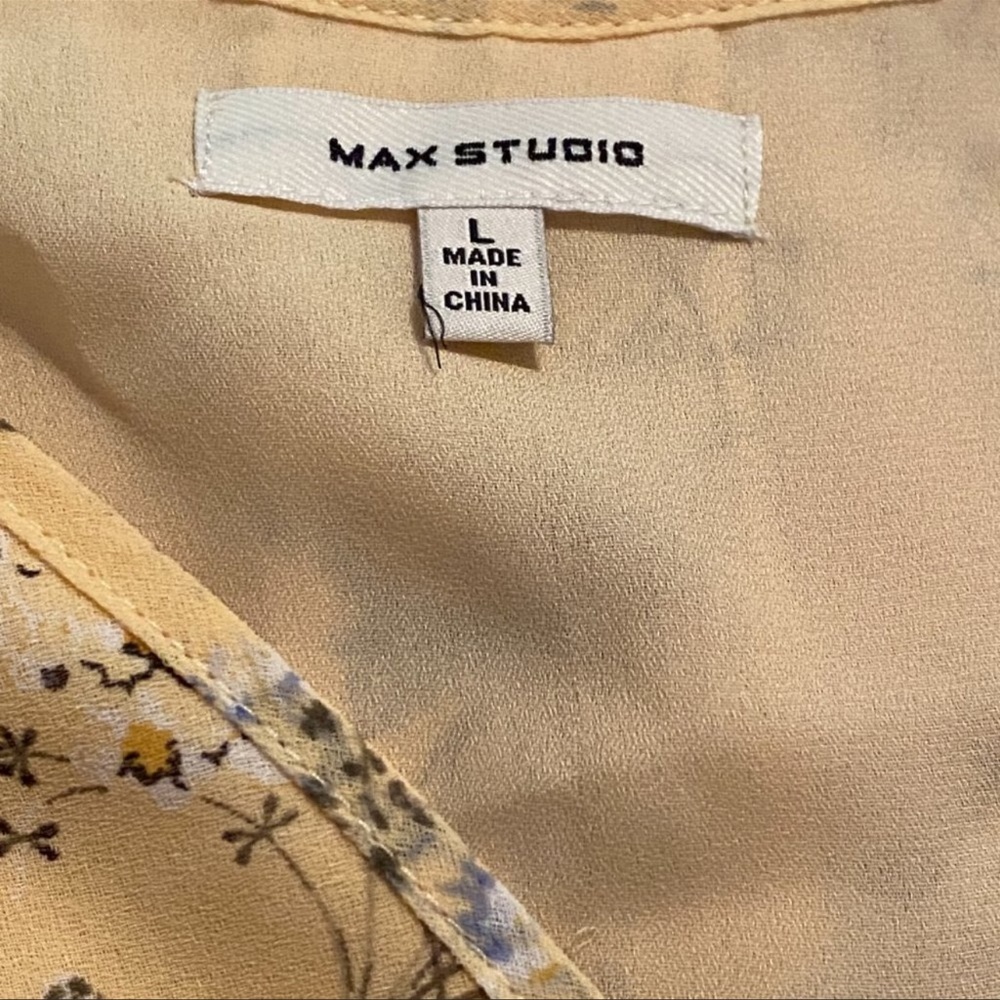 Max Studio Yellow Ruffle Blouse Large - Picture 3 of 5